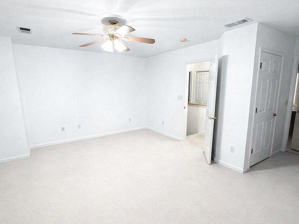 1st image of 9356 Villa Creek Dr APT A