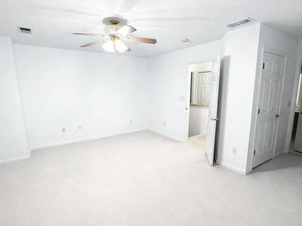 9356 Villa Creek Dr APT A, Avon, IN 46123