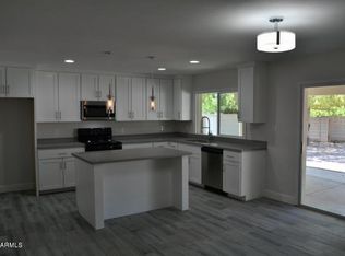 2010 E Radcliffe Dr, Tempe, AZ 85283