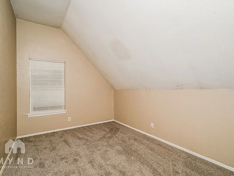 4417 W Toledo St — Photo 19