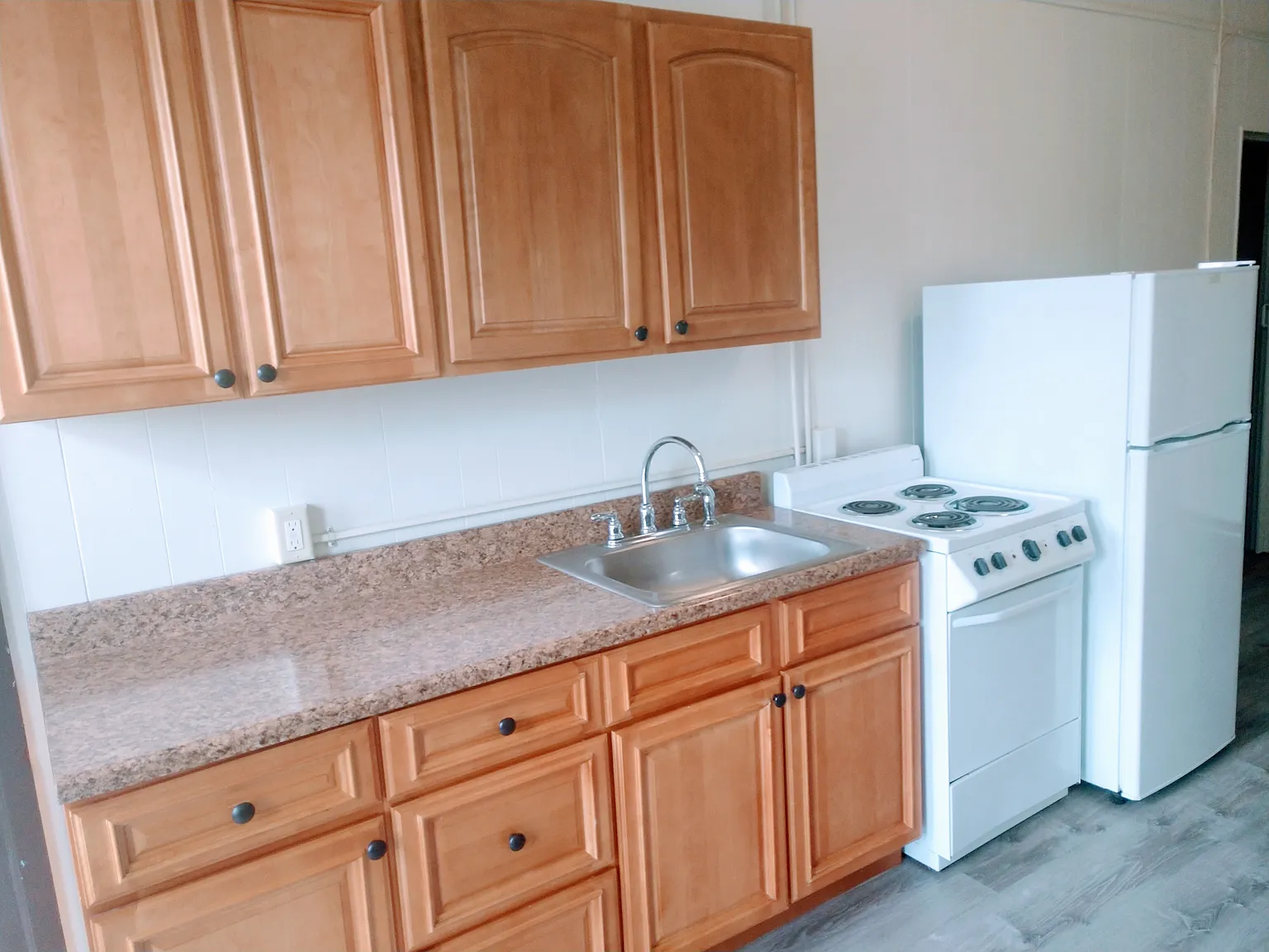 Touchstone Apartments — Photo 2