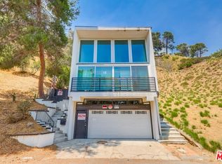 8655 Appian Way, Los Angeles, CA 90046
