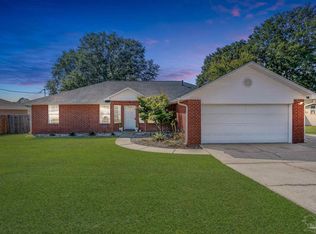 2072 Winners Cir, Cantonment, FL 32533