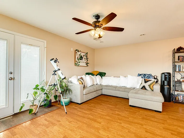 7903 Masters Rd — Photo 4