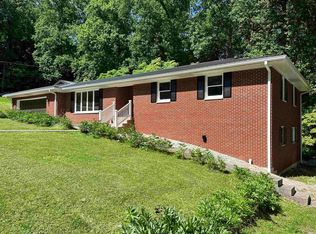 1047 N Hill St, West Baden Springs, IN