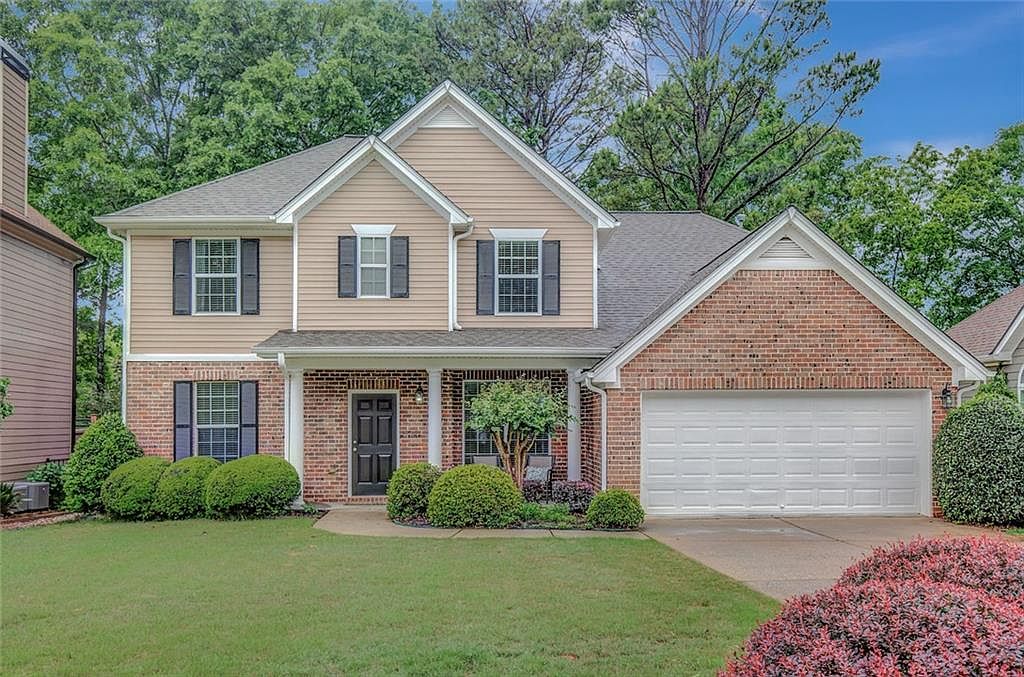 38 Greenview Dr