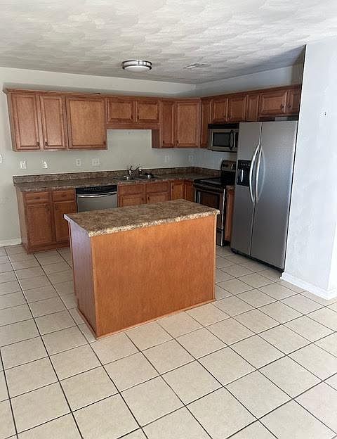 1st image of 2625 Belle Ave NE