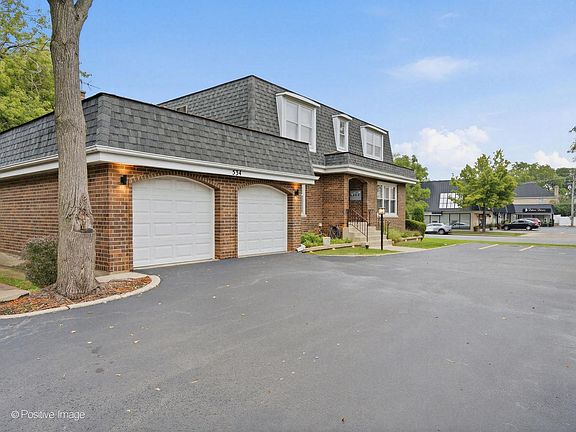 2nd image of 534 S La Grange Rd