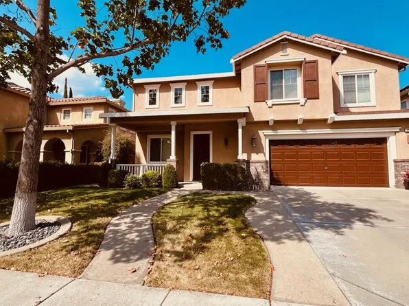 2107 Golden Leaf Ln, Tracy, CA 95377