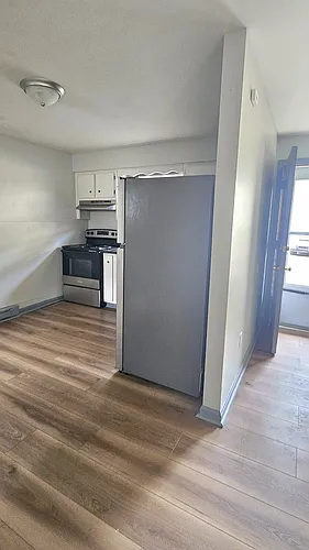 142 Bradford Ave Photo 1