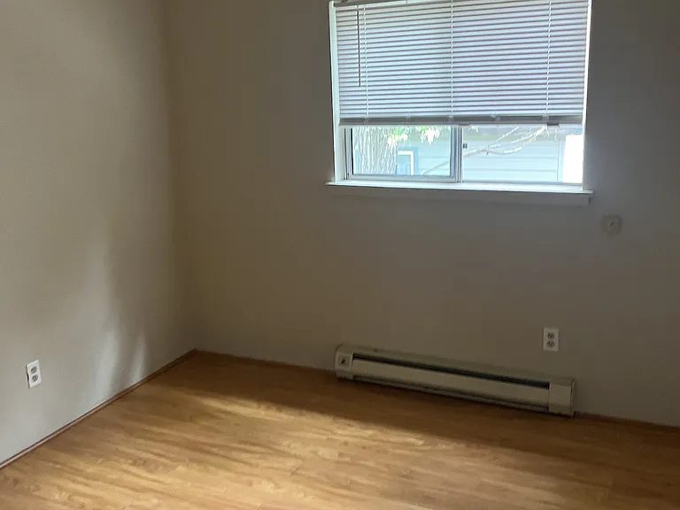 643 S Weed Blvd — Photo 12