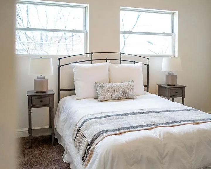 826 Walnut St — Photo 14