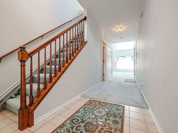 2nd image of 407 Town Place Cir #407