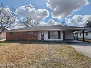 932 Mary Ave, Opelousas, LA 70570