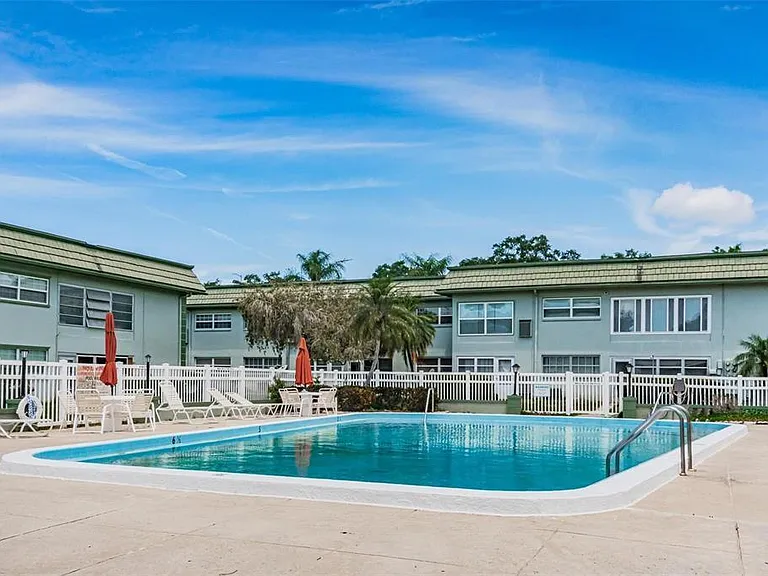 1433 S Belcher Rd #G10 — Photo 1