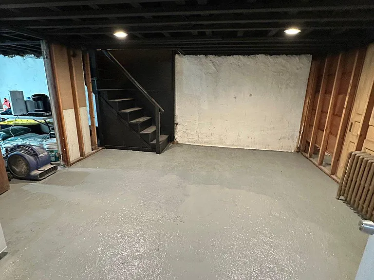 6400 Oxford Ave — Photo 22