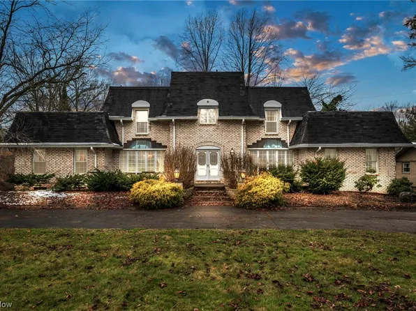 230 Crosse Rd, Amherst, OH 44001