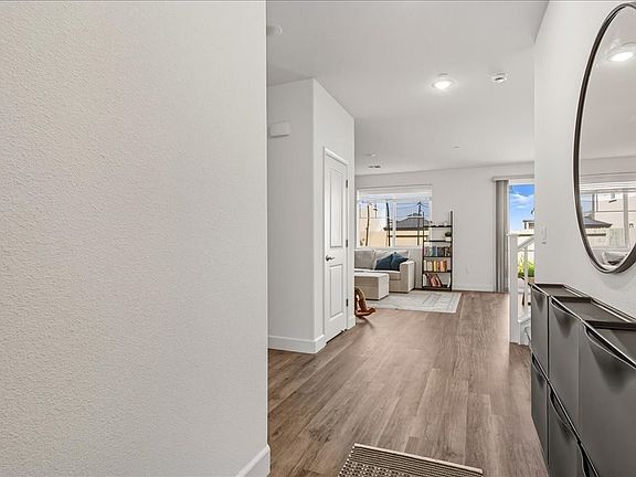 4th image of 4017 Backwater Cove Cir