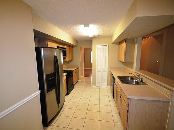 3rd image of 6726 Gadwall Ln