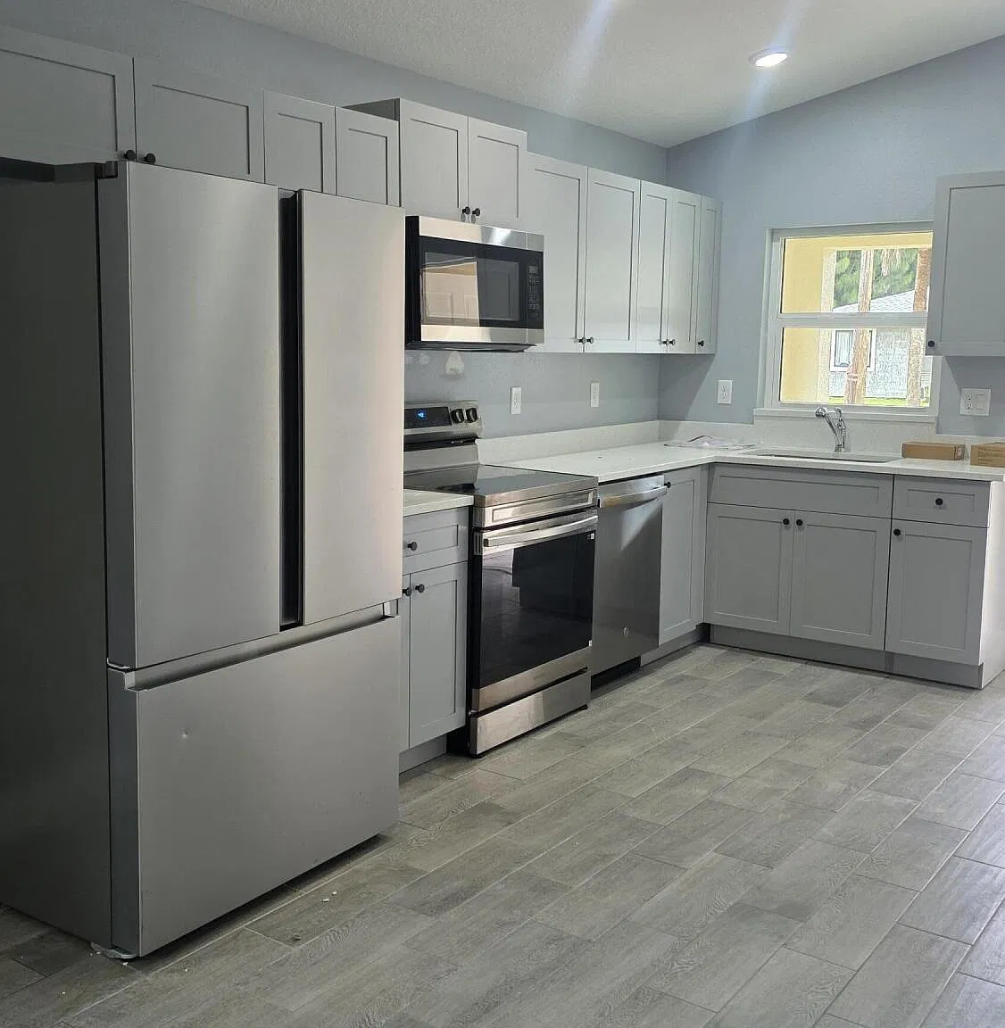 3 bed, 2.0 bath, 1100 sqft, $1,800 — Photo 4