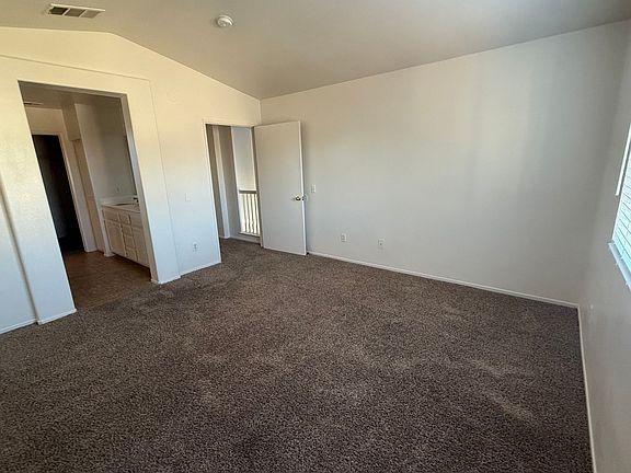 5th image of 15251 Sunbeam Ct