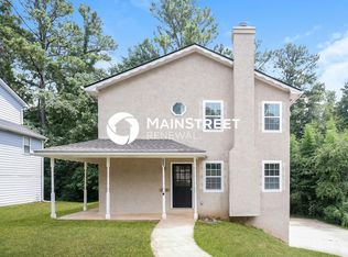250 Big Bear Ct, Chattahoochee Hills, GA 30268