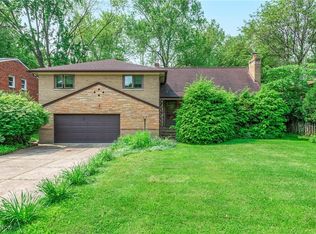 29511 W Oakland Rd, Bay Village, OH