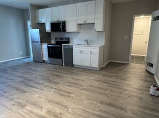 5637 W Lawrence Ave #1E, Chicago, IL 60630
