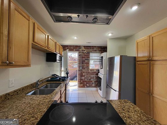 2nd image of 40 Daniel St SE APT 7
