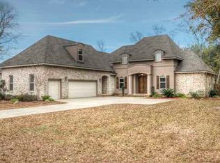 3316 Oakleigh Cres, Ocean Springs, MS 39564