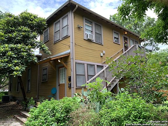 3rd image of 236 Claudia St #3