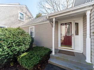39 Megansett Dr UNIT 8, Plymouth, MA 02360