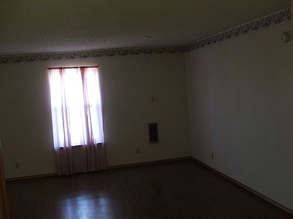Master bed room