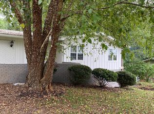 140 Don Rich Dr, Carrollton, GA 30117