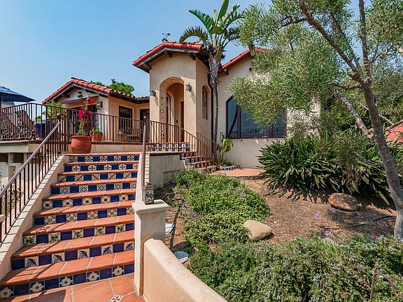 2nd image of 329 Lupine Way