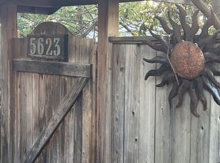 5623 Canyonside Rd, La Crescenta, CA 91214