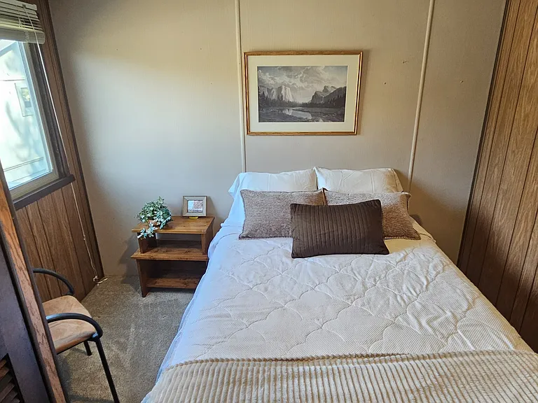 7 Bert Rd — Photo 25