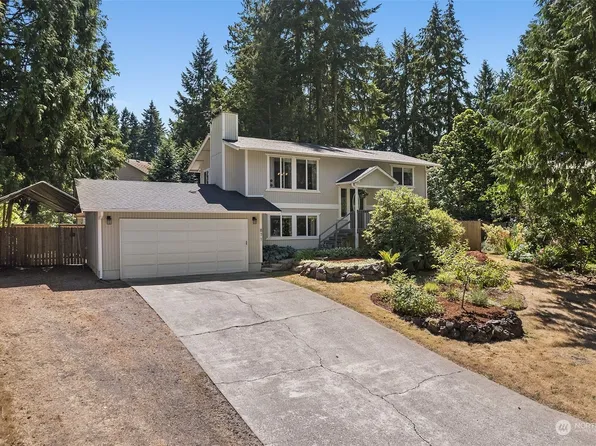 871 NE Cimeron Court, Bremerton, WA 98311