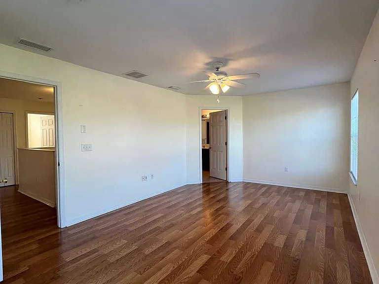 3986 Rollingsford Cir — Photo 21