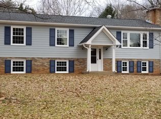50 Valley Rd, Ruckersville, VA 22968