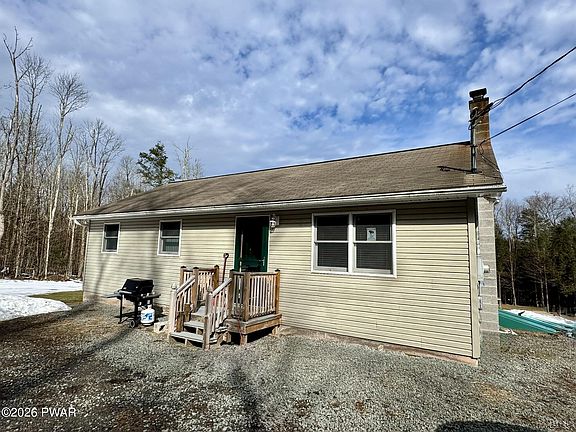 4th image of 143 Robbs Rd