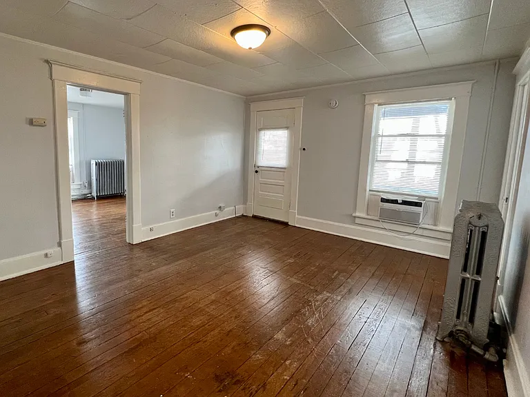 830 Moro Street — Photo 3