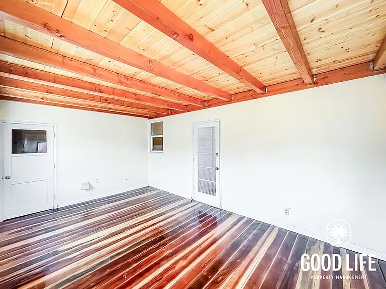6074 Rock St — Photo 20