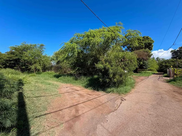 95 Hotel Ln, Kaunakakai, HI 96748