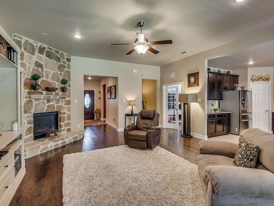 5704-king-forest-ln-mckinney-tx-High-Res-8.jpg