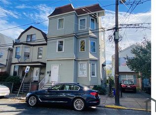 760 S 17th St FLOOR 3, Newark, NJ 07103