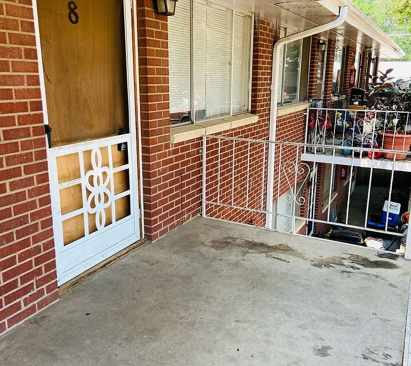 1st image of 719 16th St SW APT 8