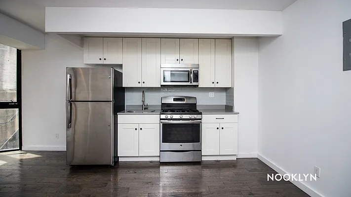 Rented by Nooklyn NYC LLC | media 49