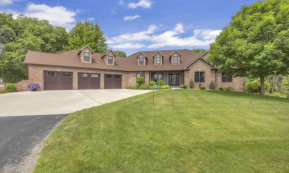 1st image of 14086 St Andrews DRIVE