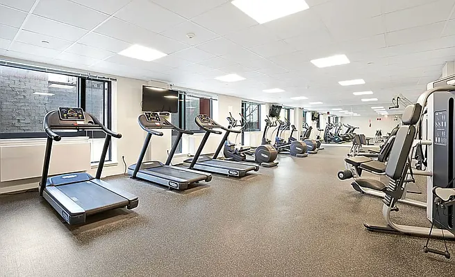 Rented by The Agency | media 26